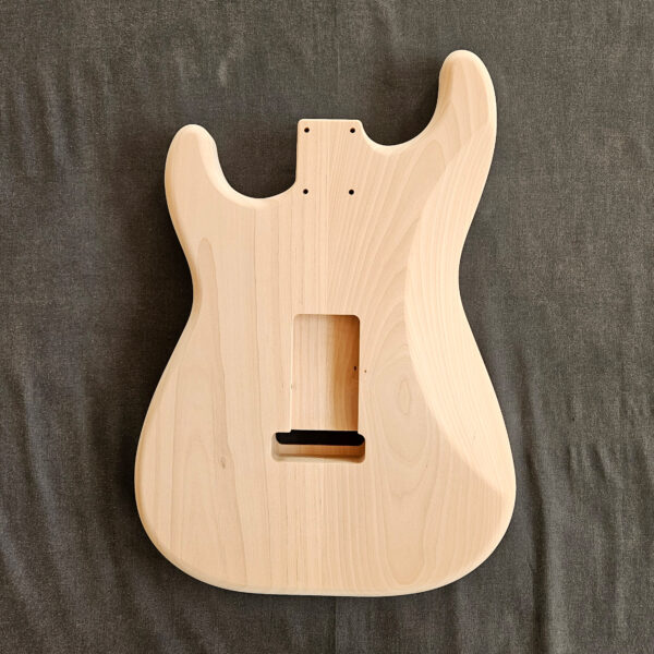 AC Strat Style Red Alder Body - C000106 - Image 2