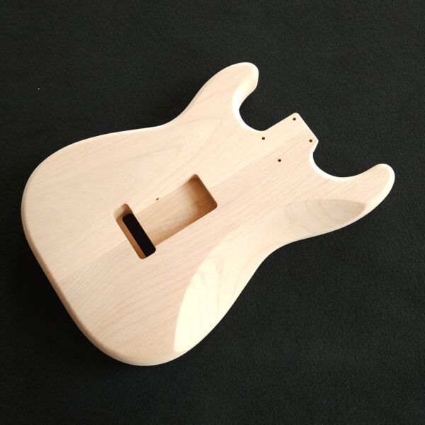 AC Strat Style Red Alder Body - C000120 - Image 4