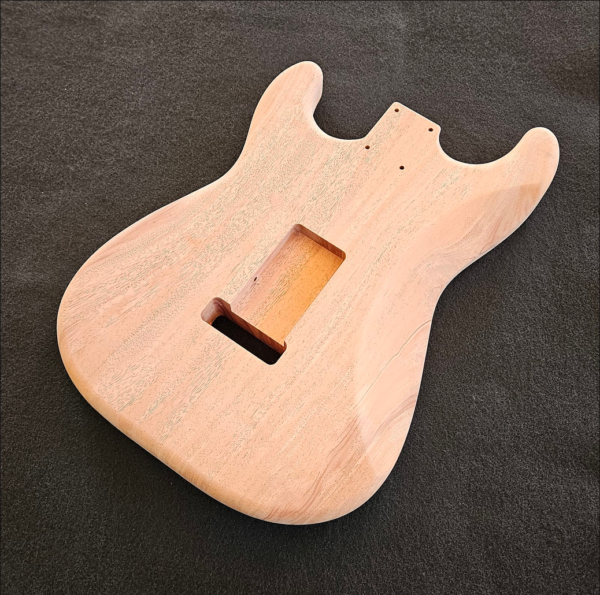 AC Strat Style Mahogany Body- C000123 - Image 4