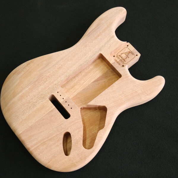 AC Strat Style Mahogany Body - C000135 - Image 3