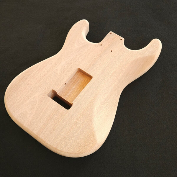 AC Strat Style Sipo Body - C000167 - Image 4