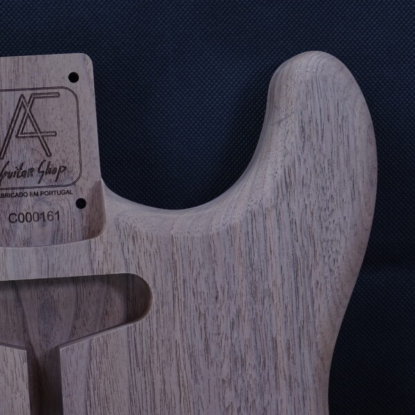 AC Strat Style Walnut Body - C000161 - Image 4